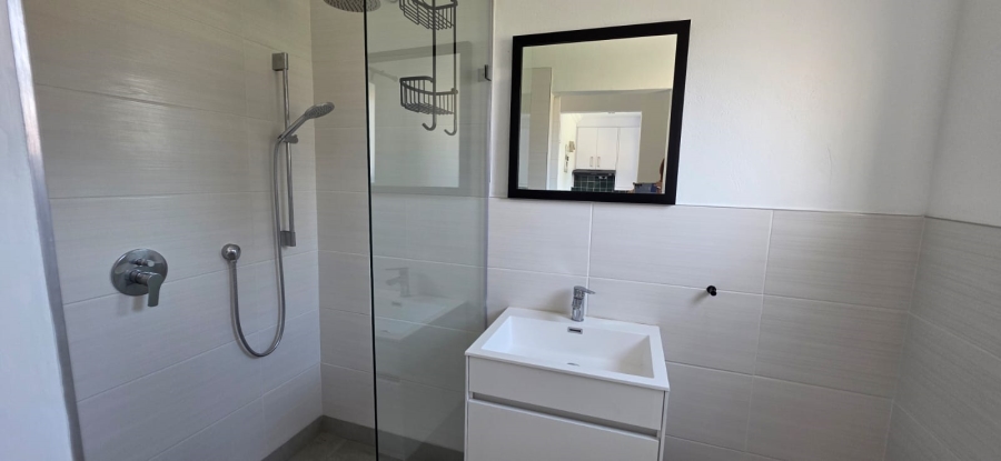 1 Bedroom Property for Sale in Westcliff Western Cape